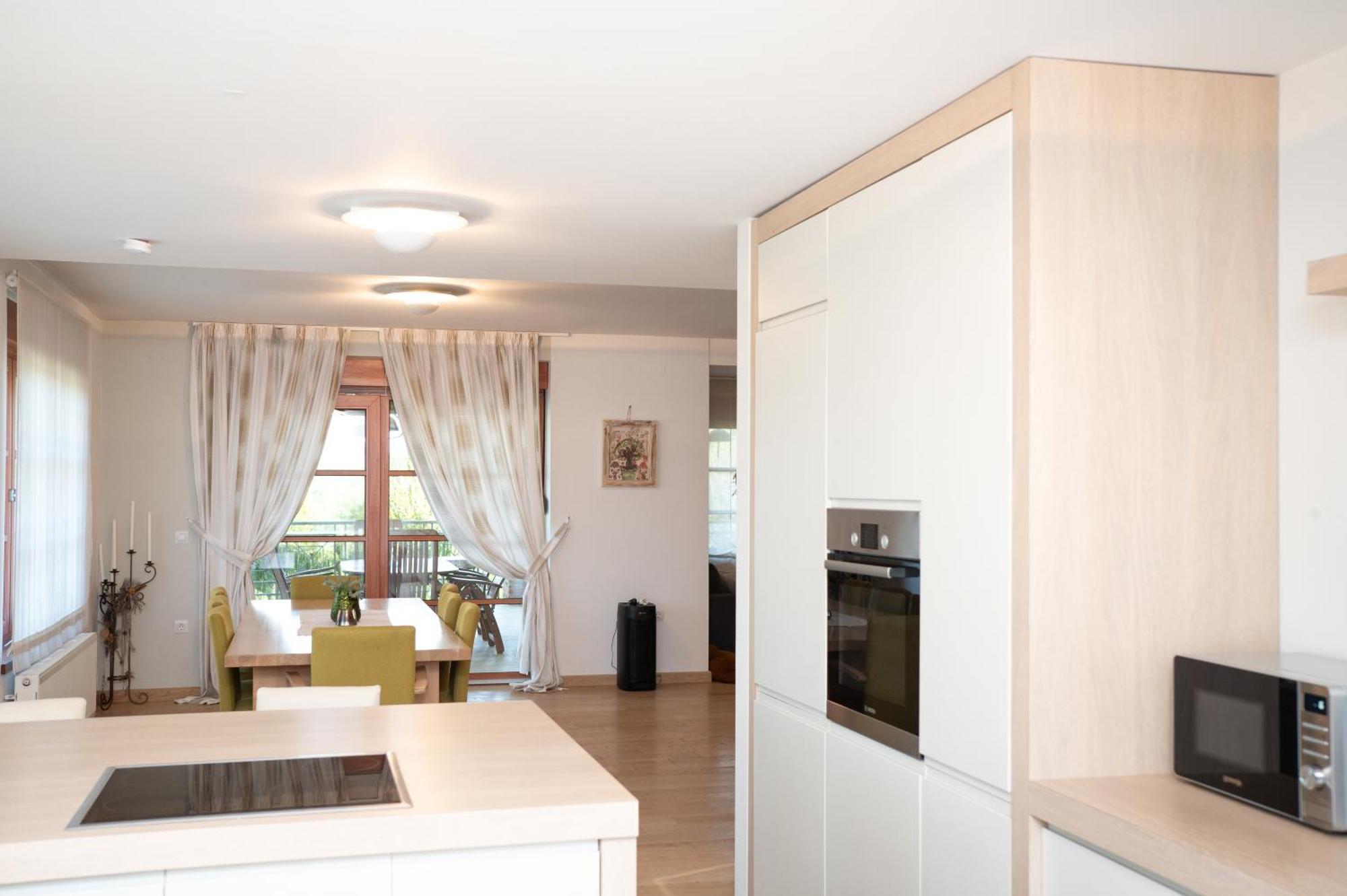 Away From * Varazdin Breg